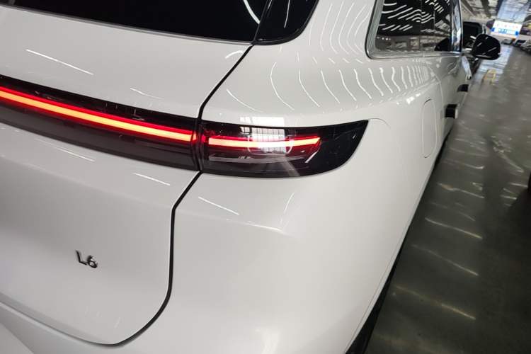 Used Li Auto L6 2025 Pro Smart Refresh Edition Right Rear Taillight
