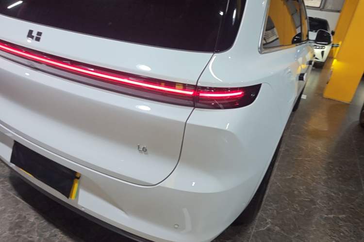 Used Li Auto L6 2025 Pro Smart Refresh Edition Right Rear Taillight