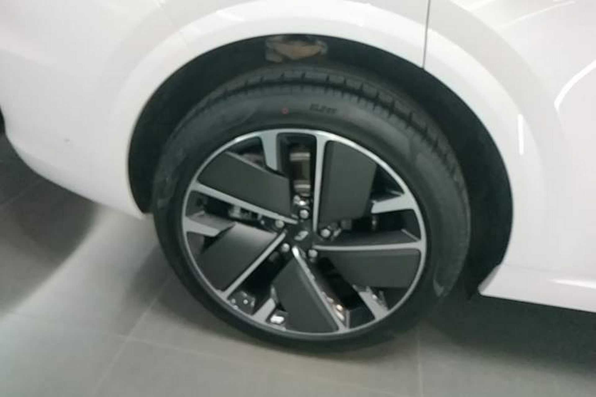 Used Li Auto L6 2025 Max Smart Refresh Edition Right Rear Wheel Hub