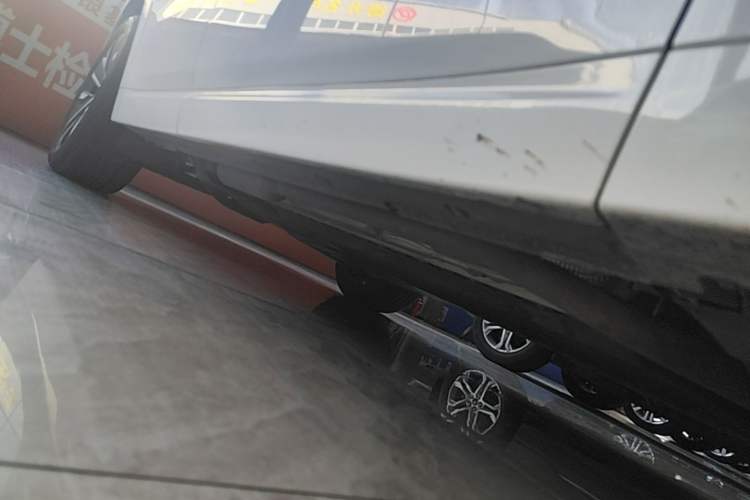 Used Li Auto L6 2025 Pro Smart Refresh Edition Right Side Sill
