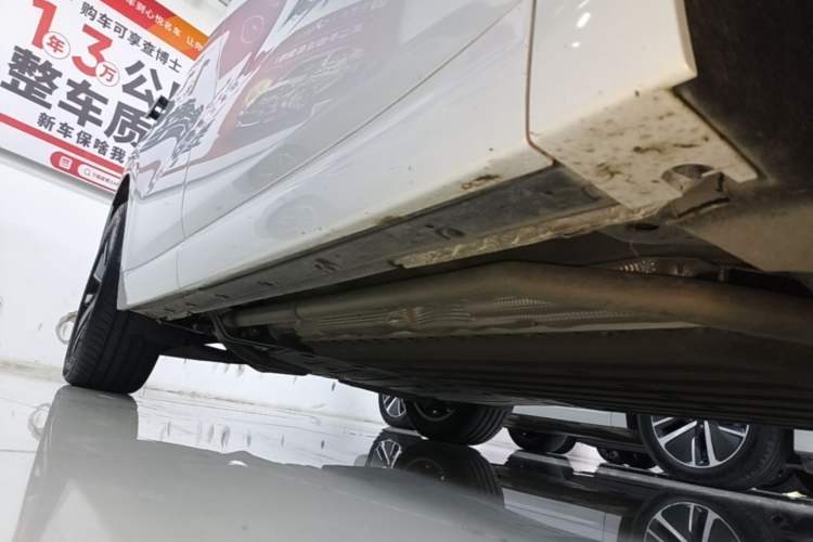 Used Li Auto L6 2025 Pro Smart Refresh Edition Right Side Sill