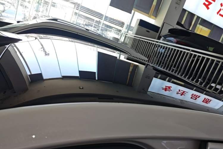 Used Li Auto L6 2025 Pro Smart Refresh Edition Roof
