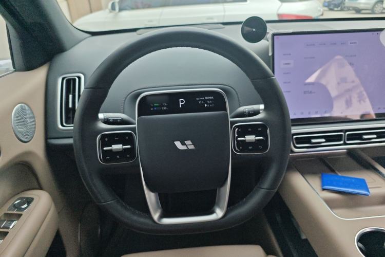 Used Li Auto L6 2025 Pro Smart Refresh Edition Steering Wheel