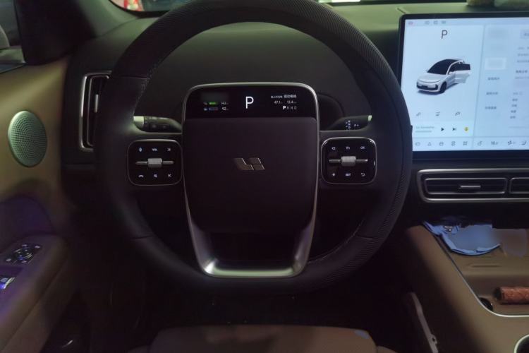 Used Li Auto L6 2025 Pro Smart Refresh Edition Steering Wheel