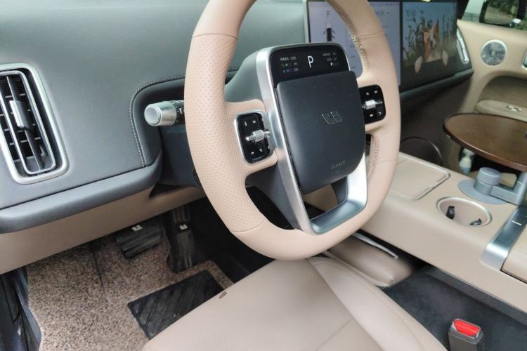 Used Li Auto L6 2025 Max Smart Refresh Edition Steering Wheel