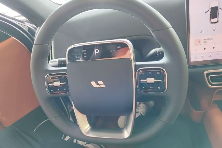 Used Li Auto L6 2025 Pro Smart Refresh Edition Steering Wheel
