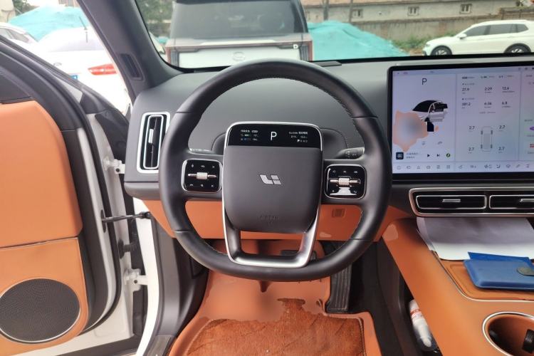 Used Li Auto L6 2025 Pro Smart Refresh Edition Steering Wheel
