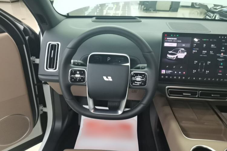 Used Li Auto L6 2025 Pro Smart Refresh Edition Steering Wheel