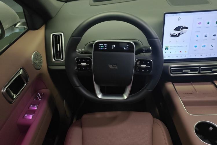 Used Li Auto L6 2025 Pro Smart Refresh Edition Steering Wheel