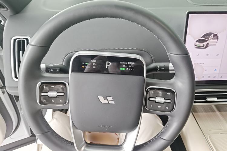 Used Li Auto L6 2025 Pro Smart Refresh Edition Steering Wheel