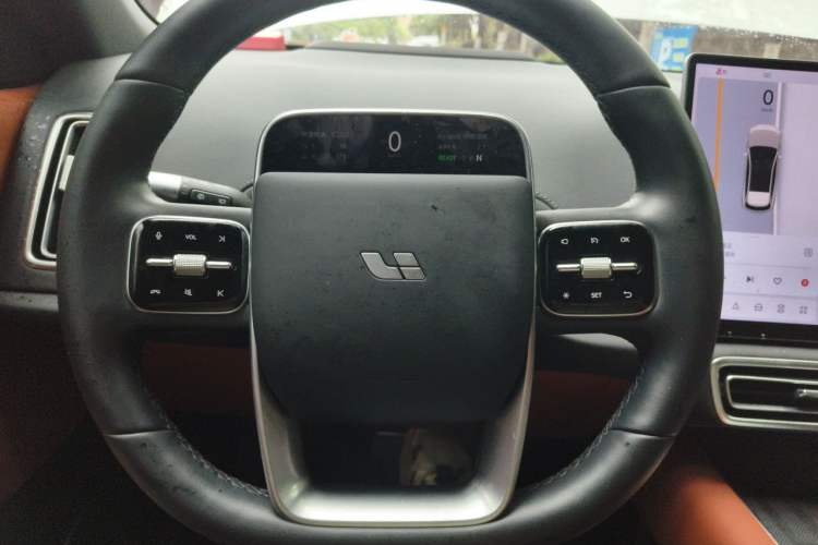 Used Li Auto L6 2025 Max Smart Refresh Edition Steering Wheel