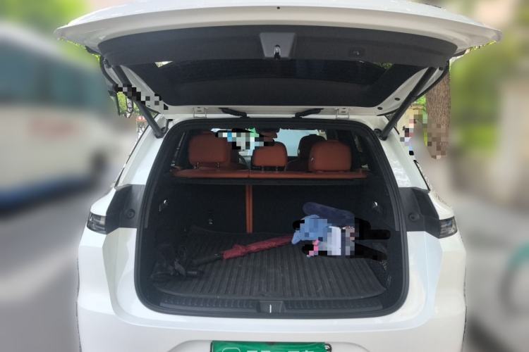 Used Li Auto L6 2025 Max Smart Refresh Edition Trunk