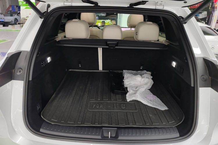 Used Li Auto L6 2025 Max Smart Refresh Edition Trunk