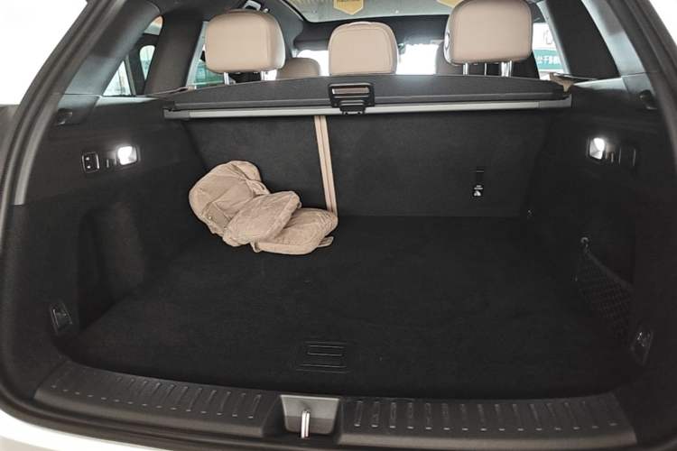 Used Li Auto L6 2025 Max Smart Refresh Edition Trunk