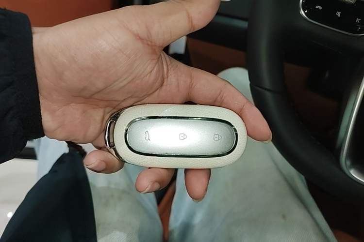 Used Li Auto L6 2025 Max Smart Refresh Edition Vehicle Key