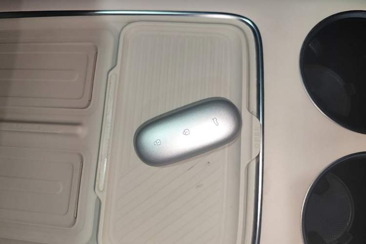 Used Li Auto L6 2025 Pro Smart Refresh Edition Vehicle Key