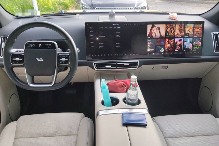 Used Li Auto L7 2023 Pro Model Center Console