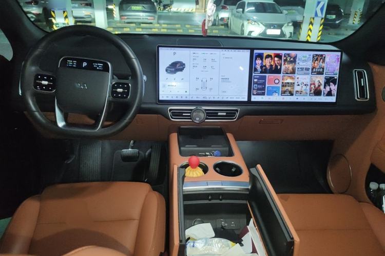 Used Li Auto L7 2023 Max model Center Console