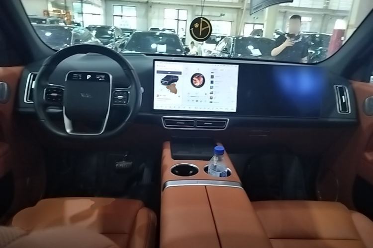 Used Li Auto L7 2023 Max model Center Console