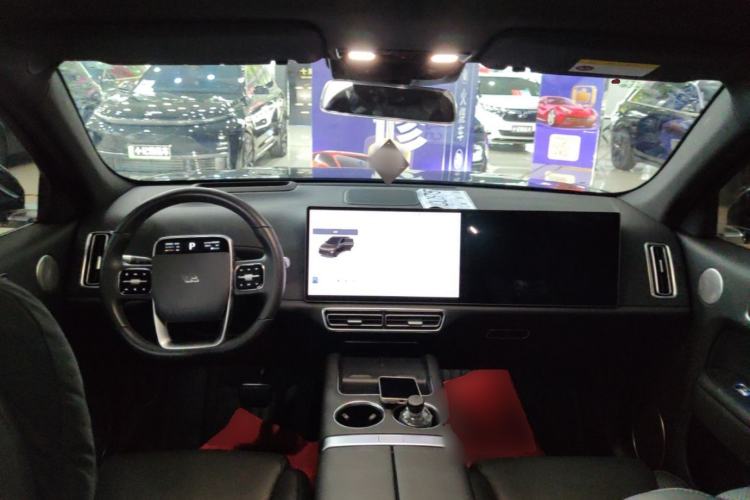 Used Li Auto L7 2023 Pro Model Center Console