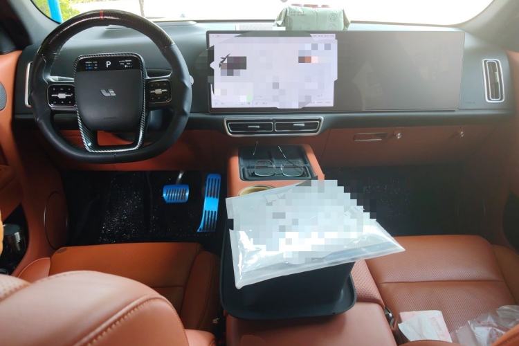 Used Li Auto L7 2023 Pro Model Center Console