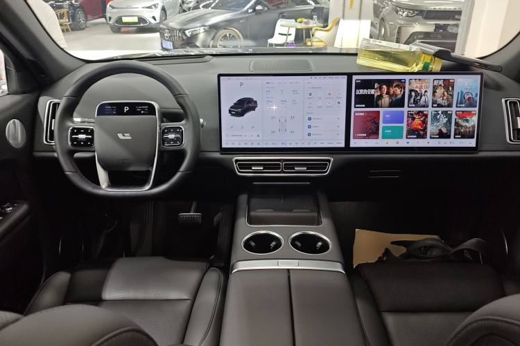 Used Li Auto L7 2023 Pro Model Center Console