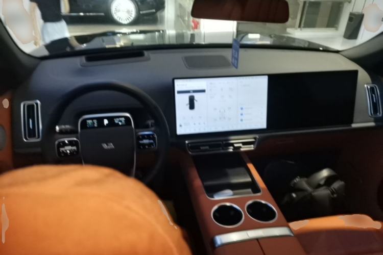 Used Li Auto L7 2023 Air model Center Console