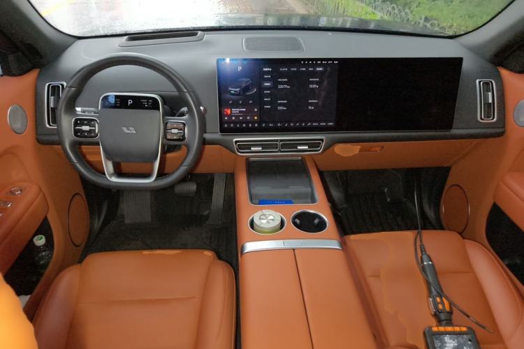 Used Li Auto L7 2023 Pro Model Center Console