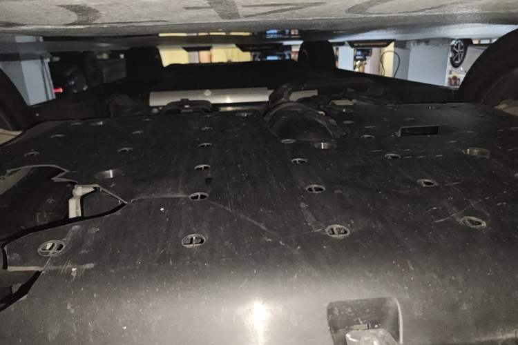 Used Li Auto L7 2023 Pro Model Chassis Front