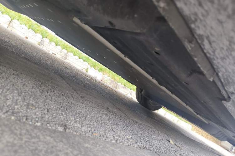 Used Li Auto L7 2023 Pro Model Chassis Front Left