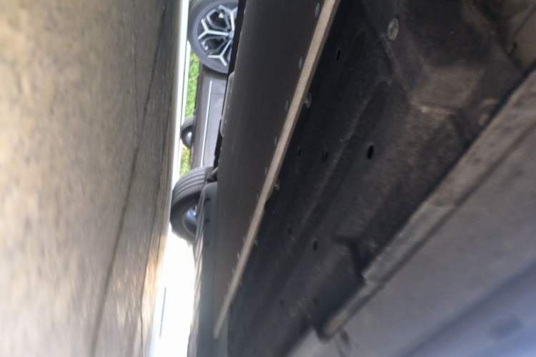 Used Li Auto L7 2023 Air model Chassis Front Left