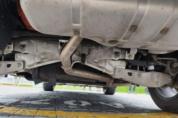 Used Li Auto L7 2023 Pro Model Chassis Rear