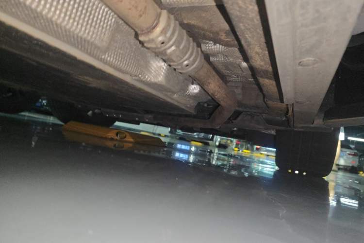Used Li Auto L7 2023 Pro Model Chassis Rear