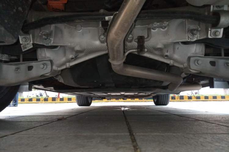 Used Li Auto L7 2023 Pro Model Chassis Rear