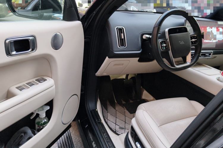 Used Li Auto L7 2023 Air model
