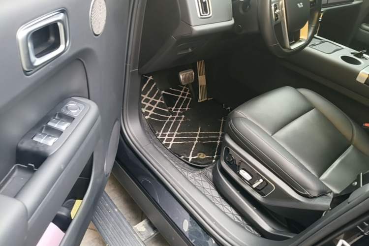 Used Li Auto L7 2023 Pro Model Driver Seat