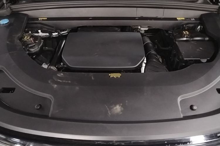 Used Li Auto L7 2023 Pro Model Engine Bay