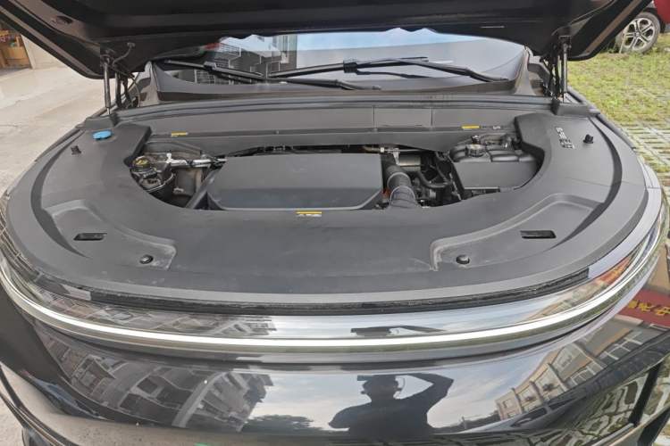 Used Li Auto L7 2023 Air model Engine Bay
