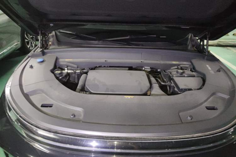 Used Li Auto L7 2023 Max model Engine Bay
