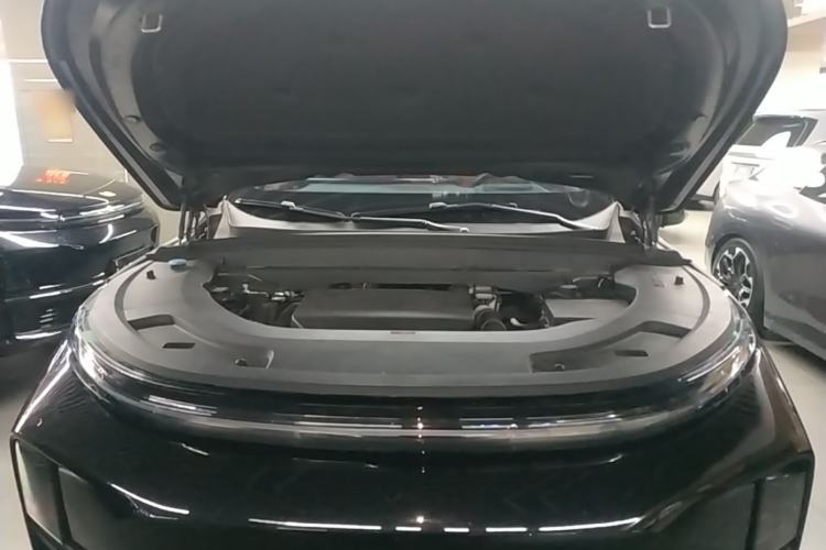 Used Li Auto L7 2023 Max model Engine Bay