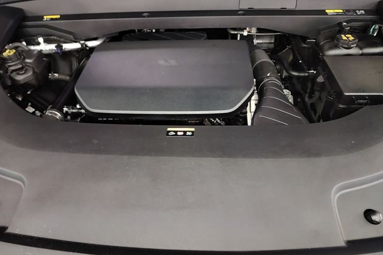 Used Li Auto L7 2023 Pro Model Engine Bay