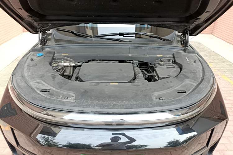 Used Li Auto L7 2023 Max model Engine Bay