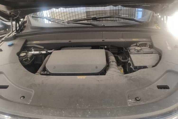 Used Li Auto L7 2023 Air model Engine Bay