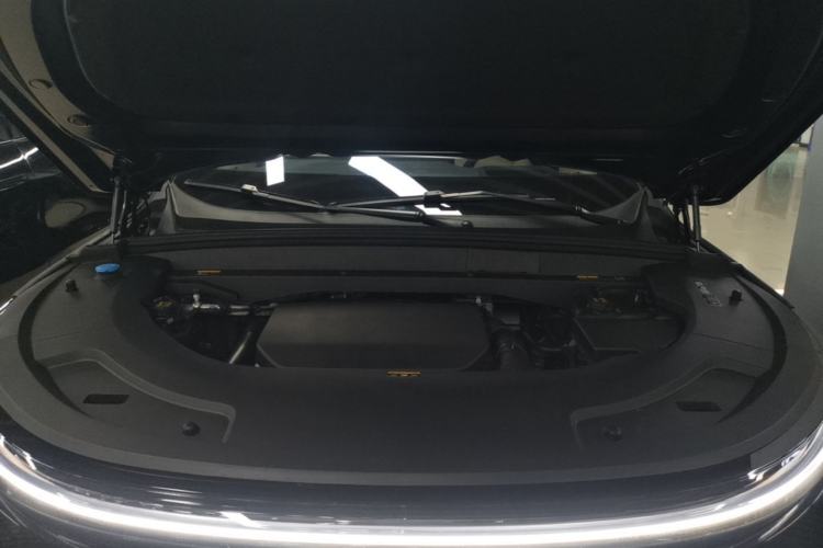 Used Li Auto L7 2023 Air model Engine Bay