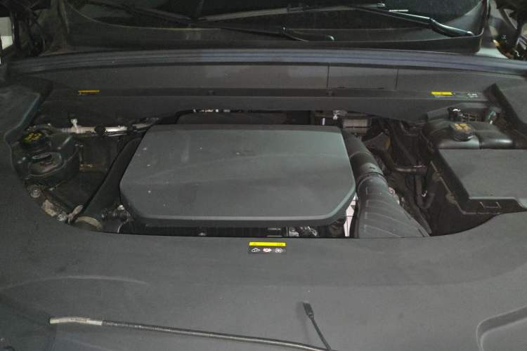 Used Li Auto L7 2023 Pro Model Engine Bay