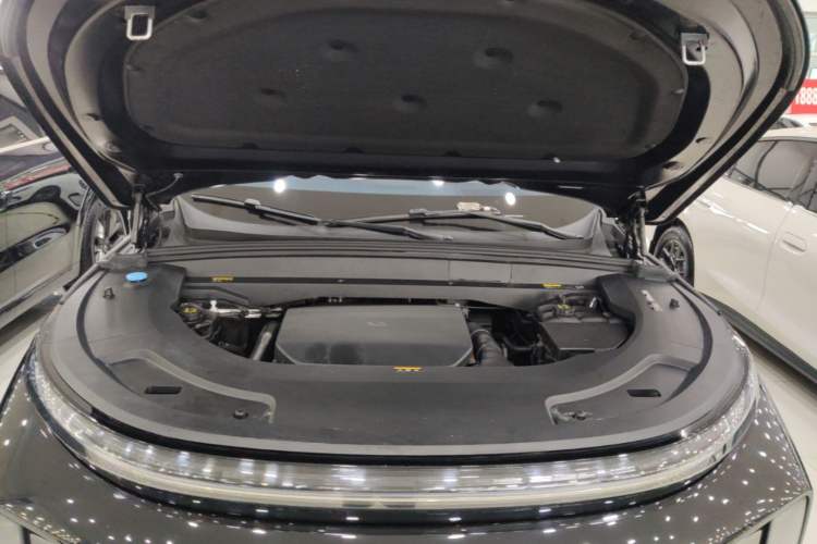 Used Li Auto L7 2023 Air model Engine Bay