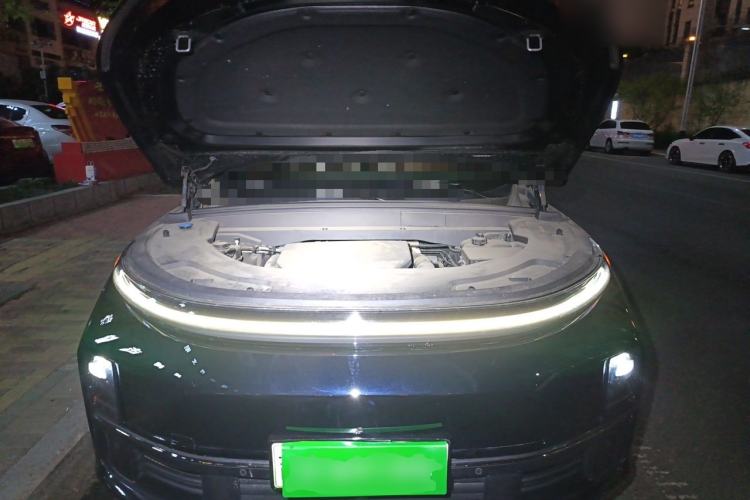 Used Li Auto L7 2023 Pro Model Engine Bay