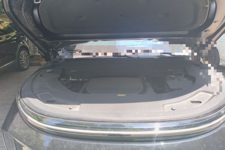 Used Li Auto L7 2023 Air model Engine Bay