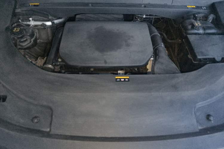 Used Li Auto L7 2023 Pro Model Engine Bay