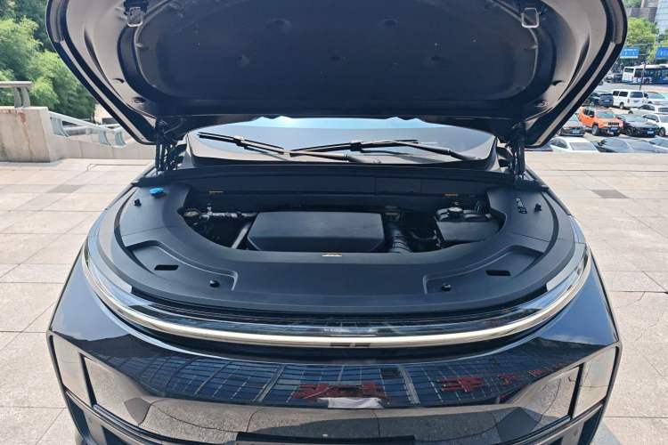 Used Li Auto L7 2023 Max model Engine Bay